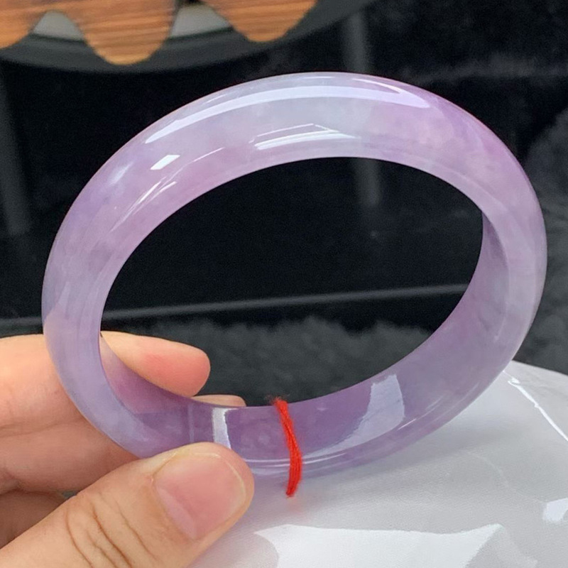 Violette, natürliche Jade-Armb – Bracelets Bewertung und Preis