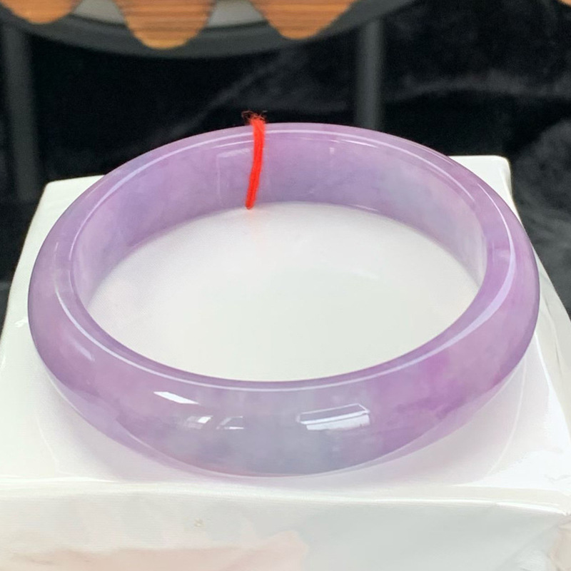 Violette, natürliche Jade-Armb – Bracelets Bewertung und Preis