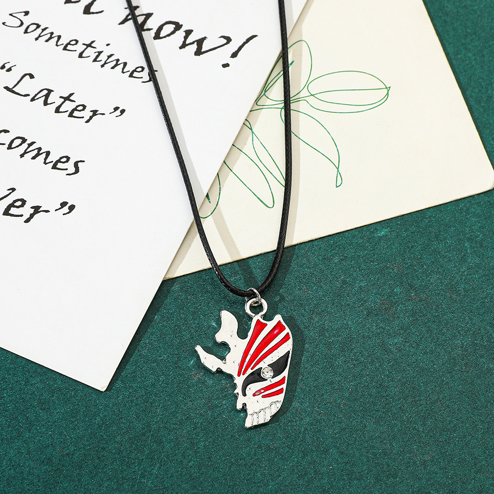 Anime Ichigo Kurosaki Hohlmask – Anime Pendant Necklace Bewertung und Preis