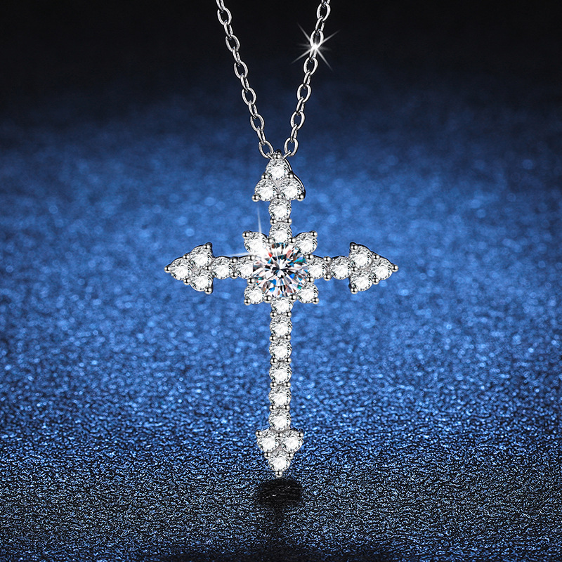 LioraGem Platinum PT950 Voll-D – Cross Pendant Necklace Gold Bewertung und Preis