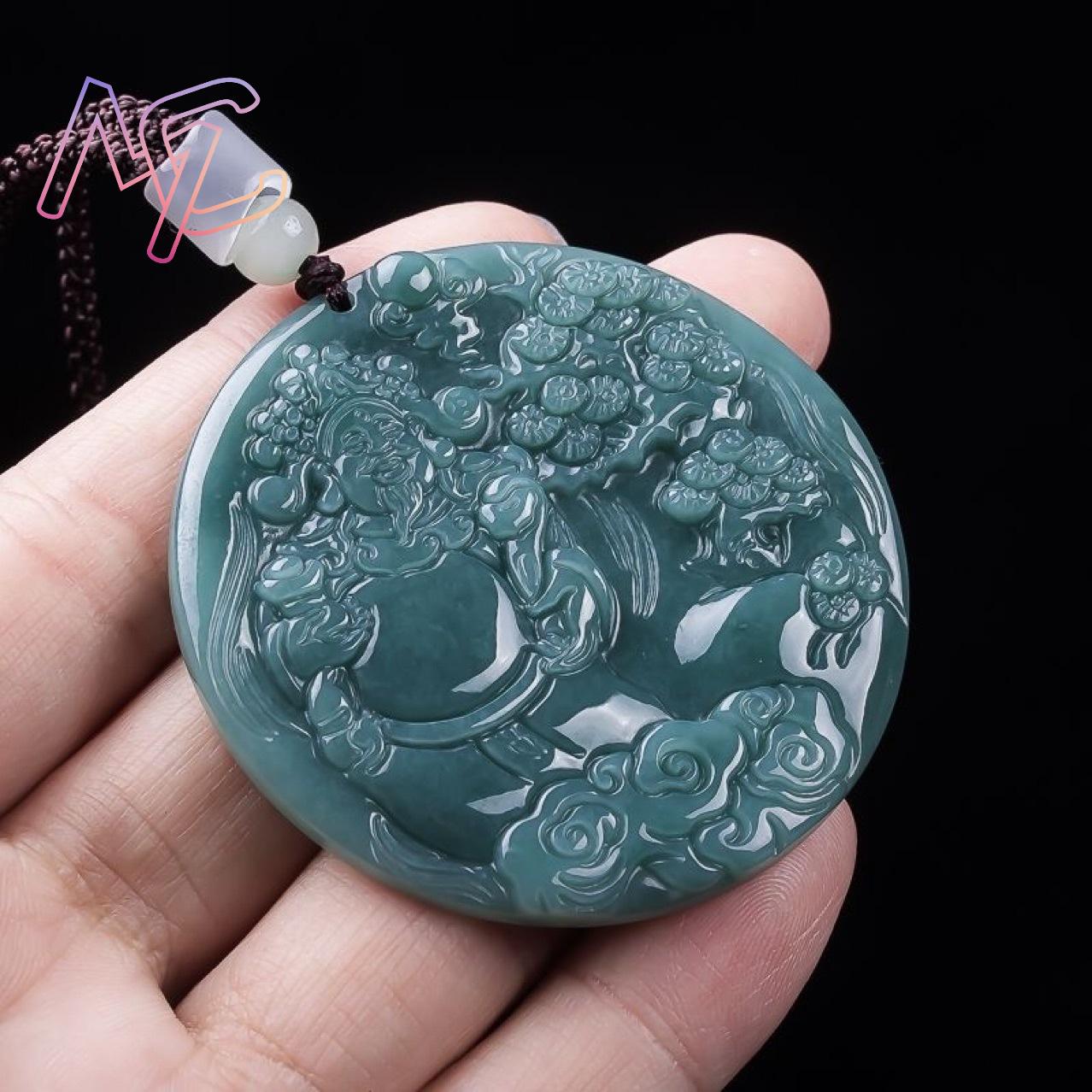 Burmesischer Jadeit Gott des R – Necklaces Bewertung und Preis