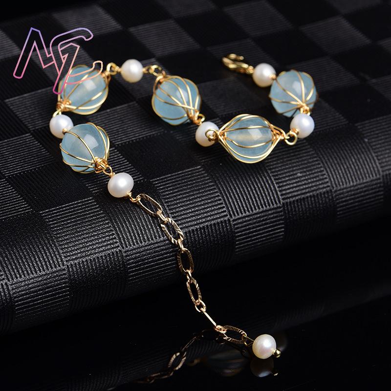 Blaue natürliche Jade-Perlenoh – Earrings Bewertung und Preis